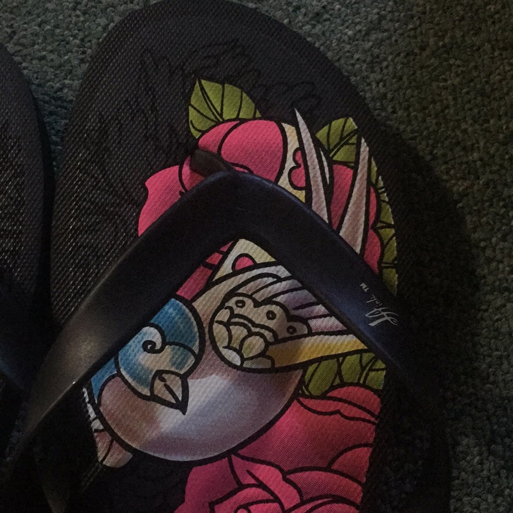 LA Ink flip flops - Picture 4 of 6